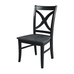 Chaises de salle à manger à dossier en X en bois massif, deux chaises par ensemble.