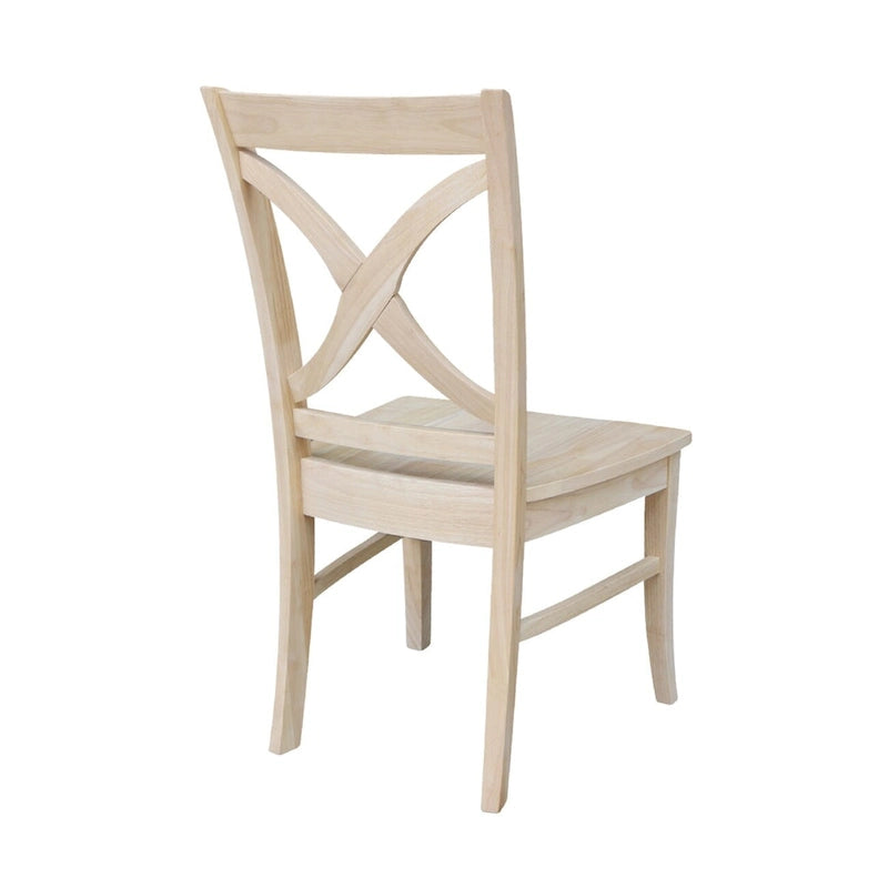 Chaises de salle à manger à dossier en X en bois massif, deux chaises par ensemble.