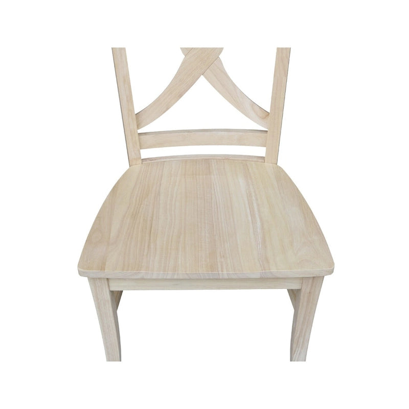 Chaises de salle à manger à dossier en X en bois massif, deux chaises par ensemble.